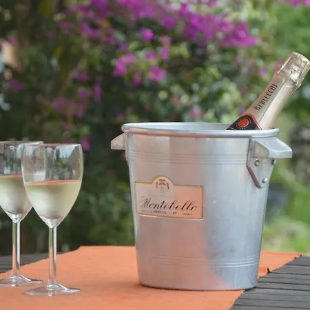 Albachiara Bed & Breakfast